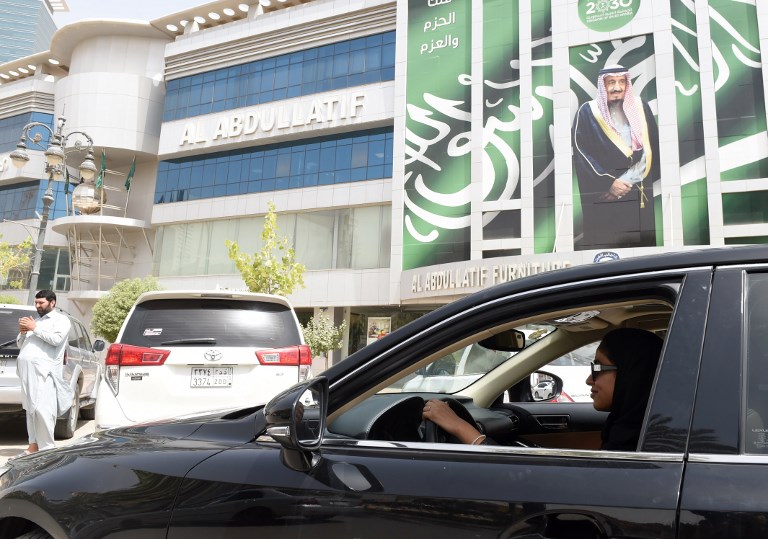 Women in Saudi Arabia officially drive for the the first time after lifting long-ban on female drivers. (Photo: AFP)